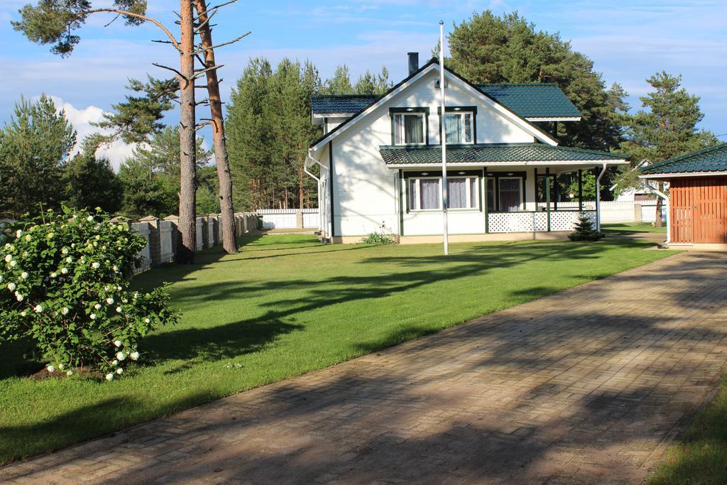 Kuru Villa Exteriör bild
